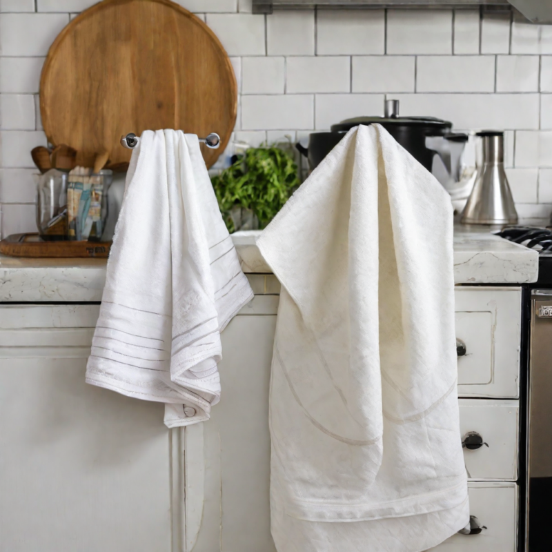 Comparing Flour Sack Towels to Regular Kitchen Towels